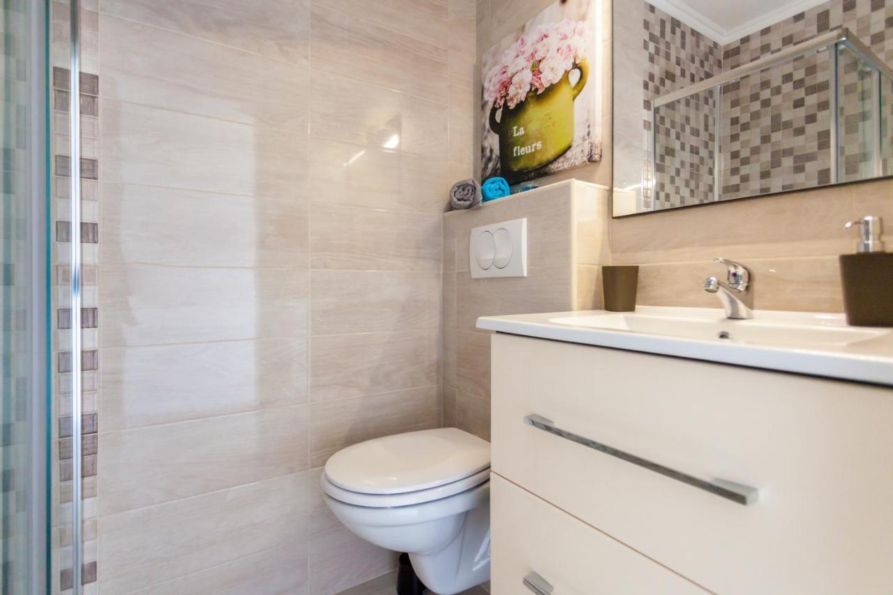 Apartments Didi Omisalj Ngoại thất bức ảnh