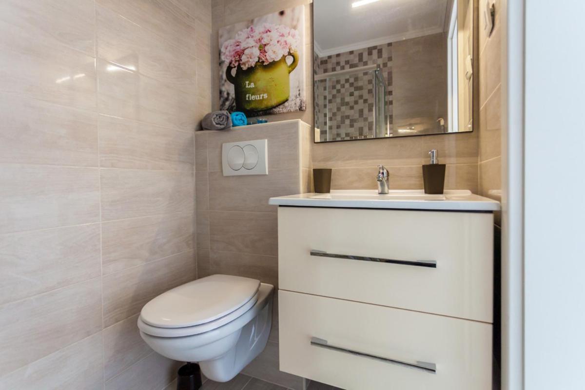 Apartments Didi Omisalj Ngoại thất bức ảnh